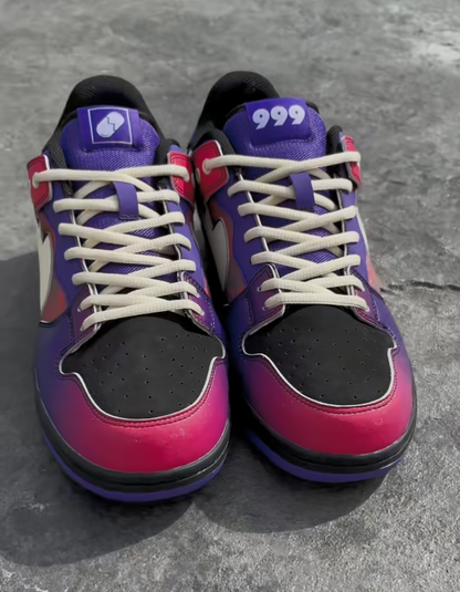 1 OF 1 - ,,Legends Never Die'' Sneakers